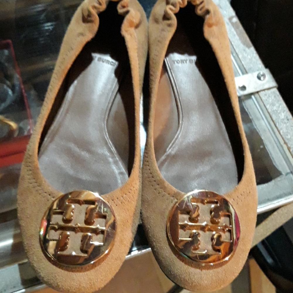 Cute Tory flats